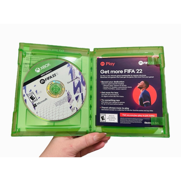 Electronic Arts EA Sports FIFA 22 - Xbox Series X, Video Games Rated E 4K Ultra - Picture 3 of 3